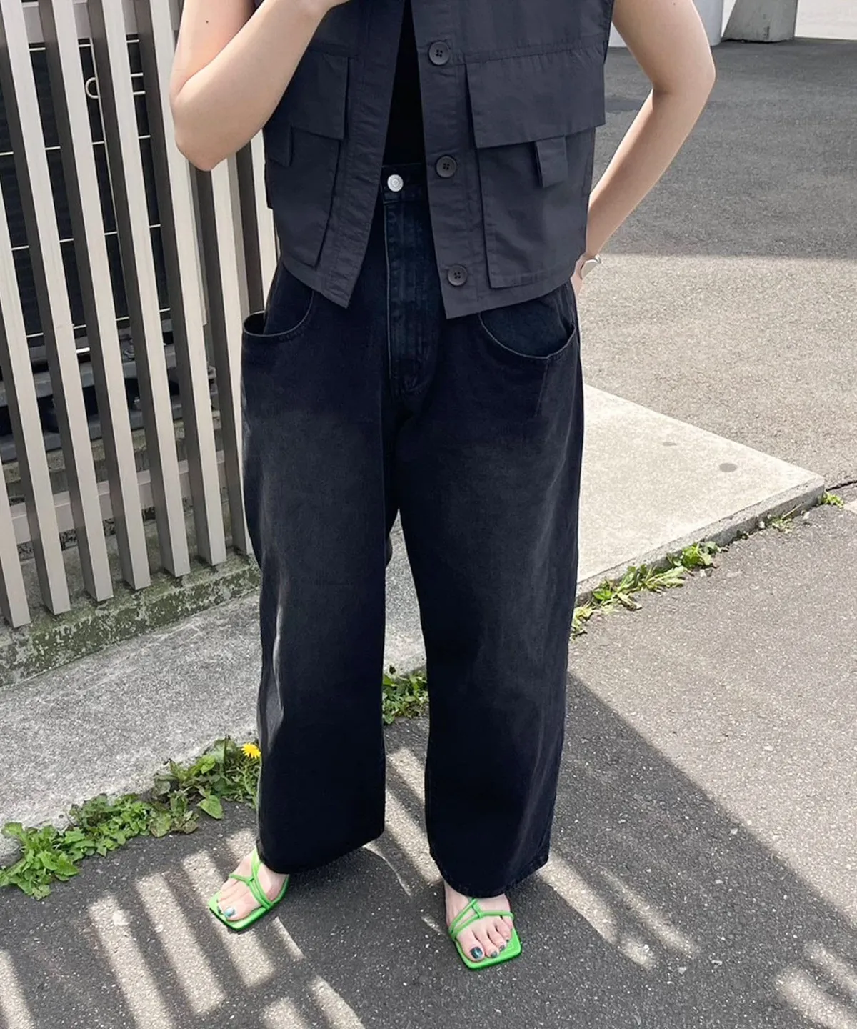 KBF 丹寧褲 大口袋細節