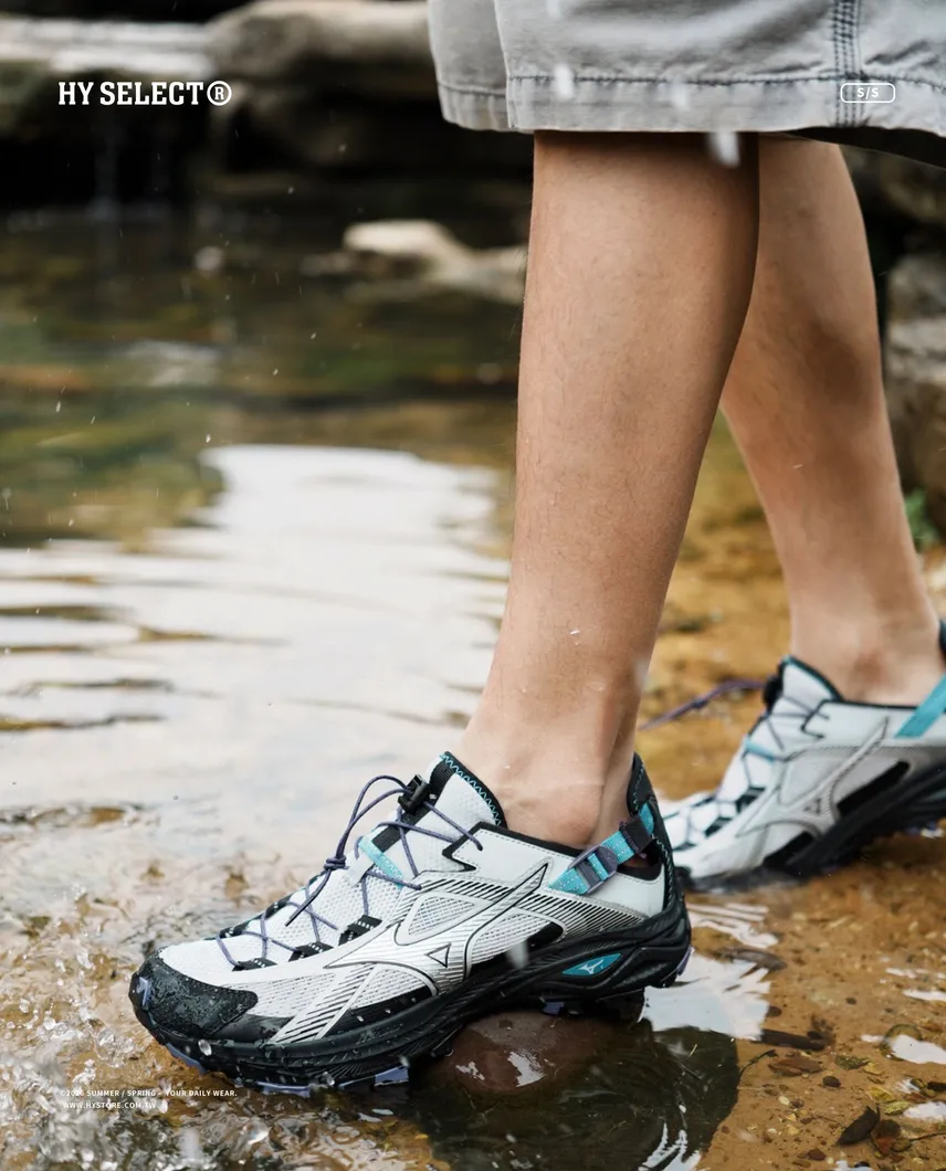 en 挟霧 銀嶺 Mizuno Racer Trail SE V2-【南極灰黑、灰銀】 - H.Y Select Store